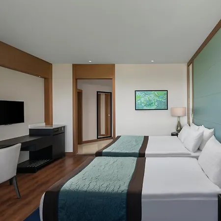 Papillon Zeugma Relaxury Resort Belek